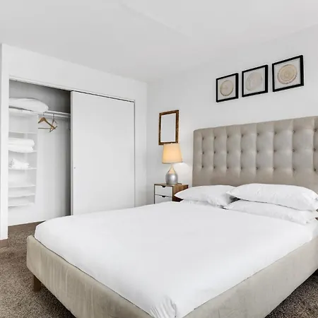 Pp 1009 Beautiful Corporate 2Br Apt, Pool
